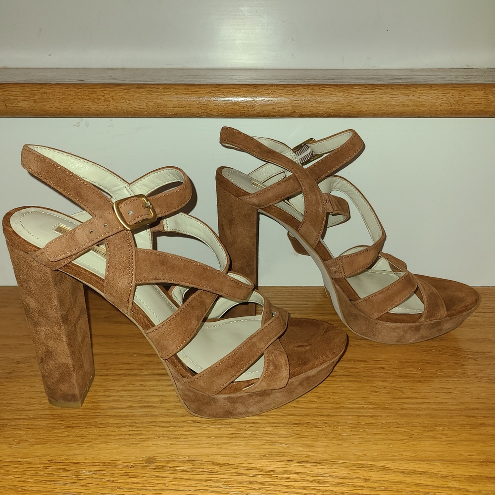 NWOT/NWOB BCBGeneration Morgan Strappy Heel In Carmel Sz 8 - Picture 4 of 10
